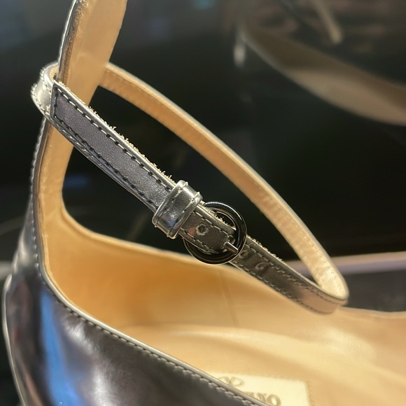 Ladies Valentino pewter block heel Mary-janes. - Picture 8 of 8